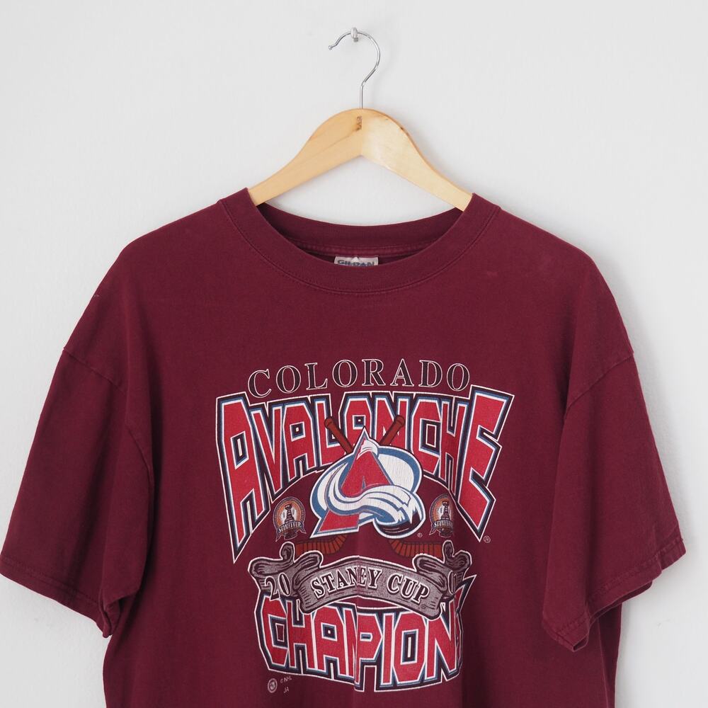 Vintage Colorado Avalanche 2001 Stanley Cup Champions Shirt - Sz.XL